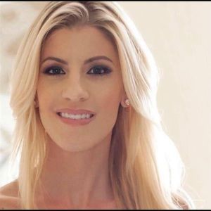 Meet your Posher, Alissa